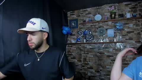 Snapshot of mia_and_vincentt chatting on September 2025 04:11:02 AM Mia and vincentt model indepent online show from September 2025 04:11:02 AM