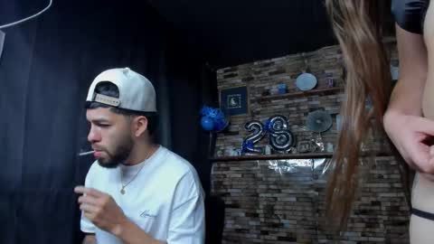 Snapshot of mia_and_vincentt chatting on September 2025 06:37:01 AM Mia and vincentt model indepent online show from September 2025 06:37:01 AM