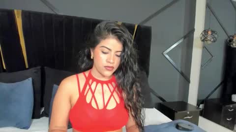 Snapshot of mia_cano_ chatting on November 2025 01:45:01 PM Mia Cano online show from November 2025 01:45:01 PM