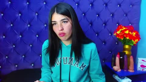 mia_charlothe online show from January 2025 03:09:02 AM