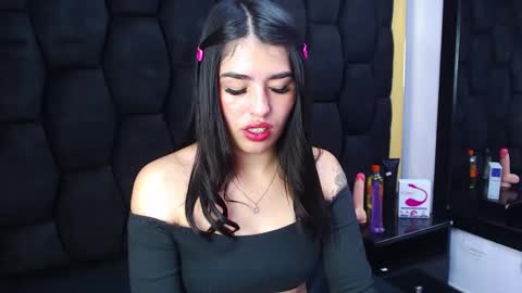 mia_charlothe online show from February 2025 07:05:01 AM