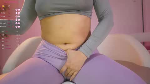 Snapshot of mia_coliin chatting on October 2025 08:41:01 PM Anna online show from October 2025 08:41:01 PM