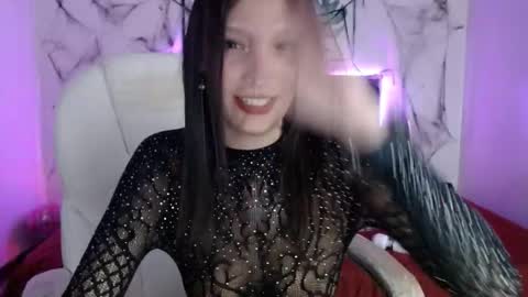 MIA online show from October 2025 01:17:02 AM