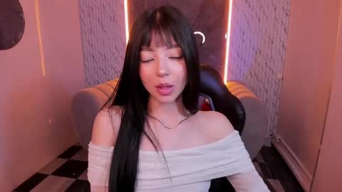 mia_collins_b online show from October 2025 12:58:01 PM