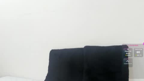 Snapshot of mia_collivens chatting on November 2025 12:06:01 PM mia online show from November 2025 12:06:01 PM