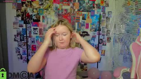 Snapshot of mia_ferd chatting on October 2025 07:06:01 AM Mia online show from October 2025 07:06:01 AM