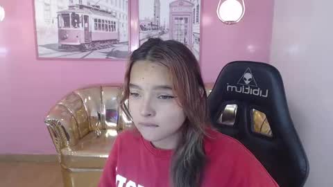 Snapshot of mia_foster_t chatting on October 2025 12:36:02 PM Mia online show from October 2025 12:36:02 PM