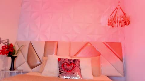Snapshot of mia_lure chatting on October 2025 08:00:02 PM Mia  online show from October 2025 08:00:02 PM