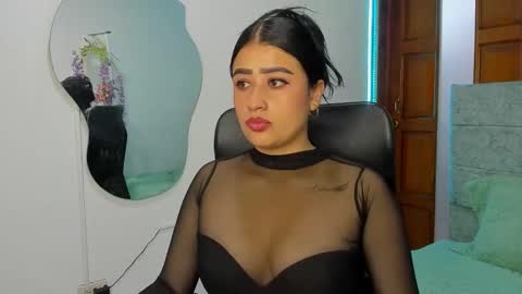 mia_mills777 online show from September 2025 11:32:01 AM