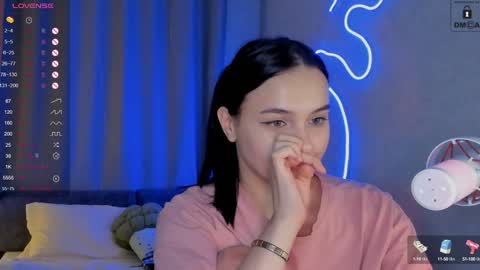 Mia online show from January 2025 09:26:02 PM