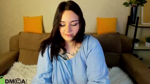 Snapshot of mia_r0ss chatting on October 2025 01:14:02 AM Mia online show from October 2025 01:14:02 AM