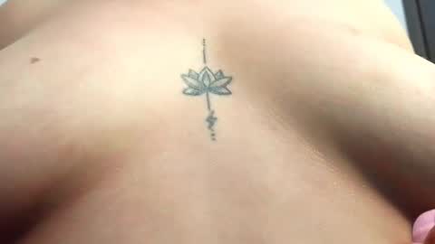 Snapshot of mia_roux1 chatting on October 2025 07:57:02 PM Mia online show from October 2025 07:57:02 PM