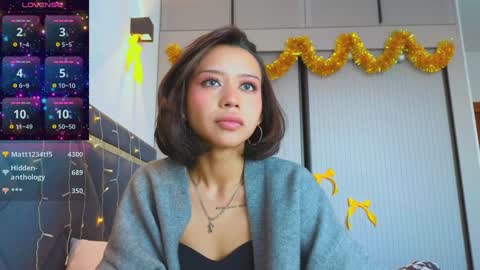 Mia online show from December 2024 10:34:02 AM