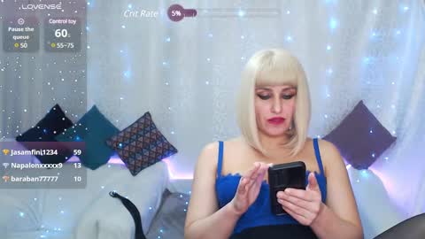 mia_sunn online show from February 2025 02:42:02 AM