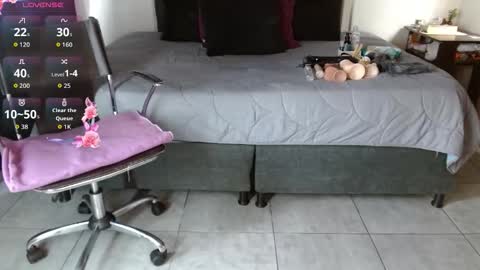 Snapshot of mia_velvet1 chatting on September 2025 02:44:02 PM MIA online show from September 2025 02:44:02 PM