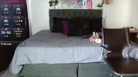 Snapshot of mia_velvet1 chatting on October 2025 02:03:01 PM MIA online show from October 2025 02:03:01 PM