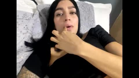 IG  isabelvp185 online show from September 2025 05:26:03 PM