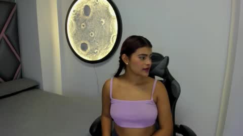 Snapshot of miaa_rosse_23 chatting on September 2025 11:59:01 AM Mia online show from September 2025 11:59:01 AM