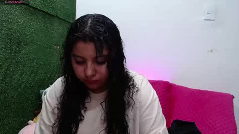 miaa_smiith1 online show from November 2025 10:04:02 AM