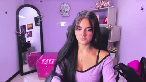 Snapshot of miaa_storm chatting on October 2025 08:31:01 PM miaa_storm online show from October 2025 08:31:01 PM