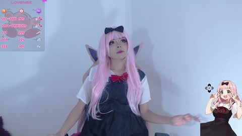 Mia online show from December 2024 02:48:02 PM