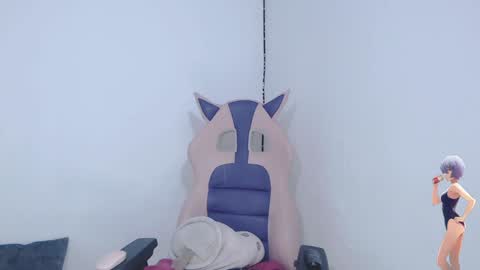 Mia online show from January 2025 06:52:01 PM