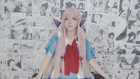 Mia online show from September 2025 03:38:02 AM