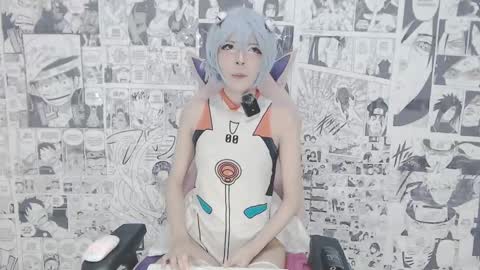 Mia online show from September 2025 12:55:02 AM