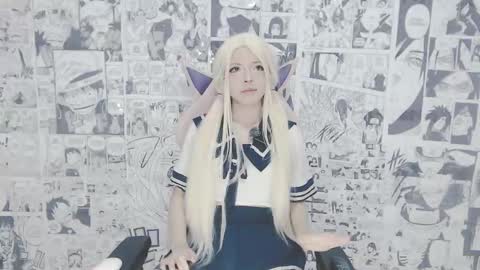 Mia online show from September 2025 01:40:02 AM