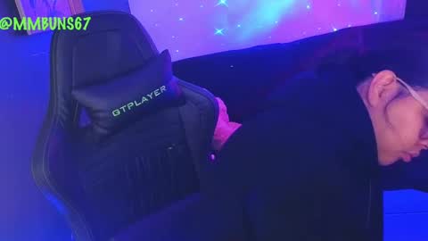 Snapshot of miacanela_xo chatting on September 2025 01:09:01 AM Mia online show from September 2025 01:09:01 AM