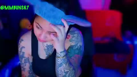 Snapshot of miacanela_xo chatting on October 2025 12:11:02 AM Mia online show from October 2025 12:11:02 AM