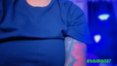 Snapshot of miacanela_xo chatting on October 2025 02:19:01 AM Mia online show from October 2025 02:19:01 AM