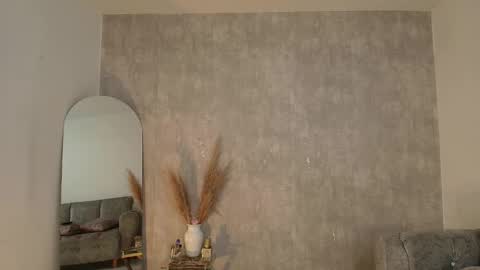 miacooper online show from January 2025 06:28:01 PM