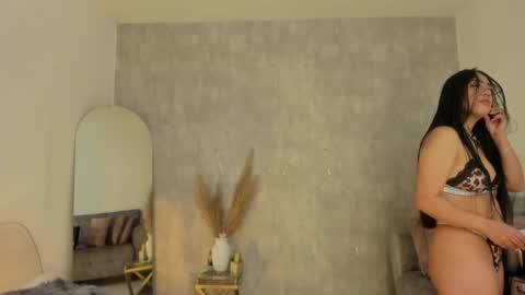 miacooper online show from January 2025 12:16:01 PM