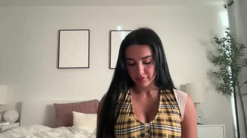 miafallsxo online show from October 2025 12:32:02 AM