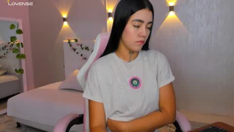 Mia Gomez online show from February 2025 12:57:02 PM