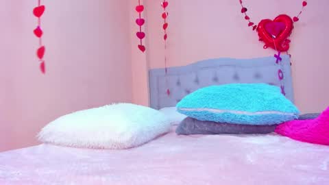 Miah  online show from February 2025 08:11:02 PM