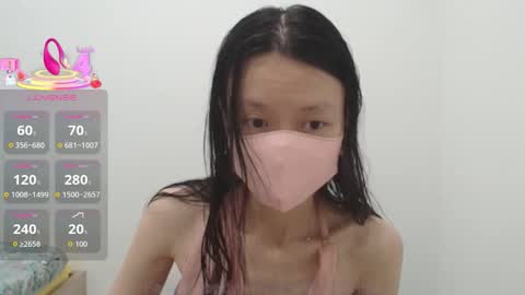 miahchan68 online show from October 2025 04:37:01 PM