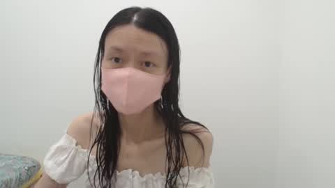 miahchan68 online show from October 2025 01:53:02 PM