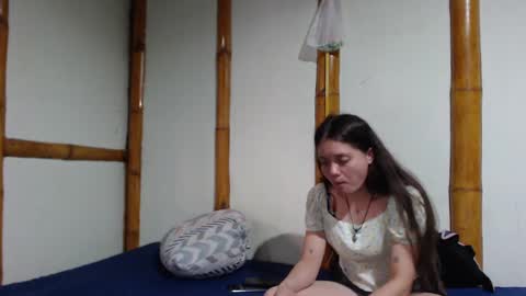 Snapshot of miahells chatting on March 2025 09:45:02 PM Mia Sam online show from March 2025 09:45:02 PM