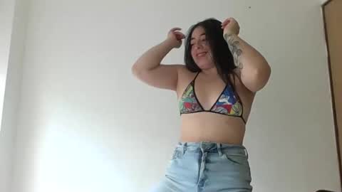 miakimky online show from October 2025 05:33:01 PM