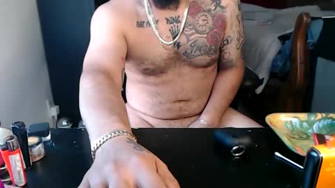 Mark online show from October 2025 05:54:02 PM