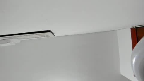 Snapshot of mialenox chatting on November 2025 09:15:01 PM Mia Lenox online show from November 2025 09:15:01 PM