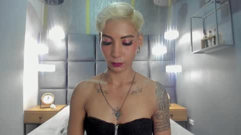 Mia Morgann online show from December 2024 02:38:02 PM