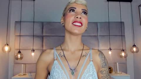 Mia Morgann online show from December 2024 11:43:02 AM