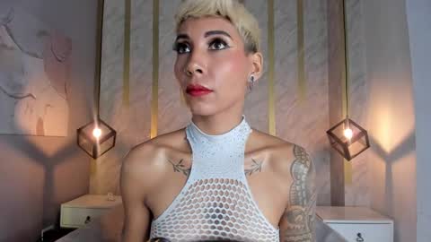 Mia Morgann online show from December 2024 02:40:02 PM