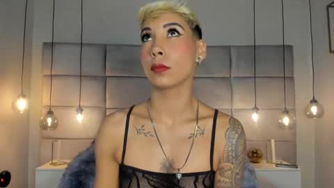 Mia Morgann online show from January 2025 11:53:01 AM