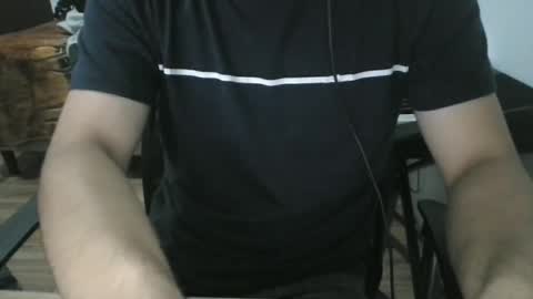 Snapshot of miamorr_ chatting on October 2025 05:43:02 AM miamorr_ online show from October 2025 05:43:02 AM