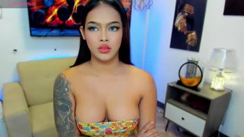 Mia online show from December 2024 09:18:02 AM