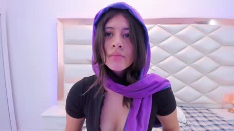 Sweetie Mia online show from January 2025 03:18:02 PM